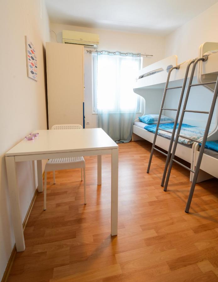 Apartment Guest House Leo Zadar Bagian luar foto